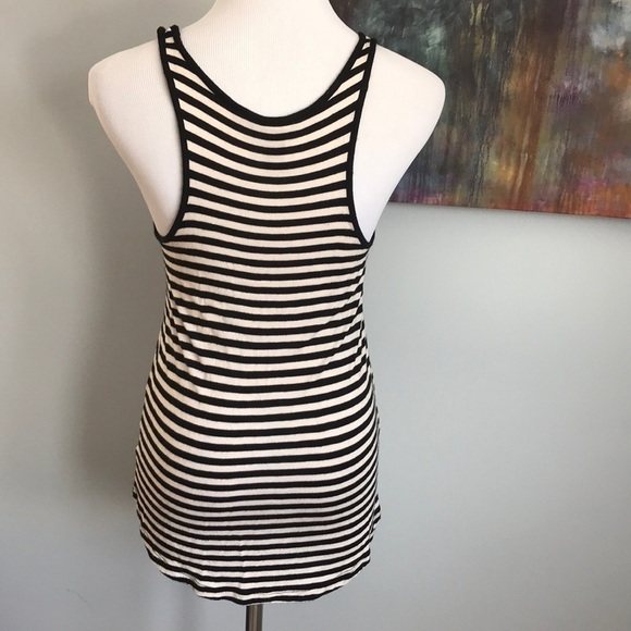 Striped Knit Tank Top - Picture 4 of 7